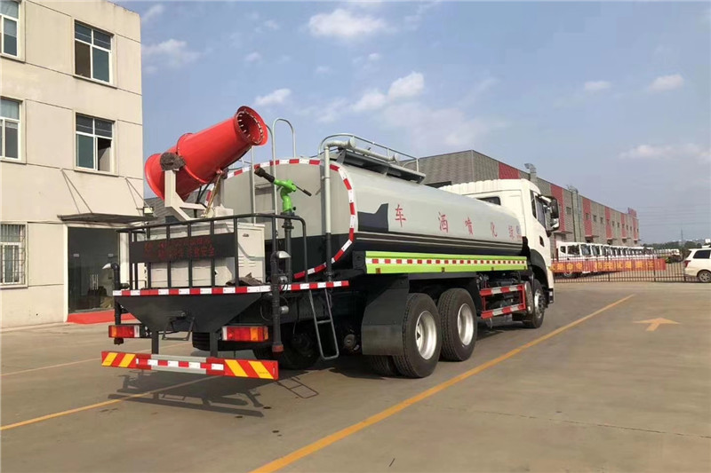 東風(fēng)天龍后八輪20噸噴霧車，國(guó)六綠化噴灑車